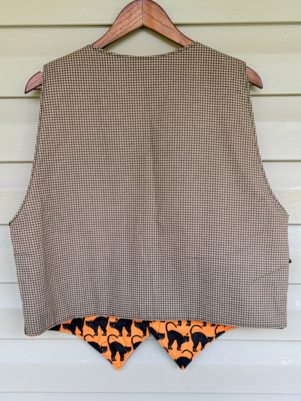 Charming Folk Art Quilted Halloween Vest Handmade Americana 99’s Vintage - Picture 5 of 5